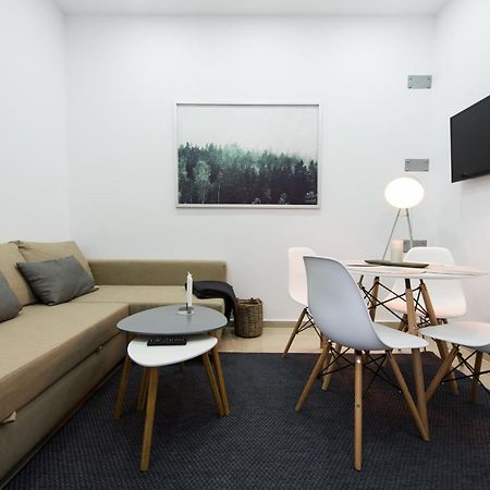 Appartement Gorgeous Brasov Flat With Patio And Mountain Views Extérieur photo